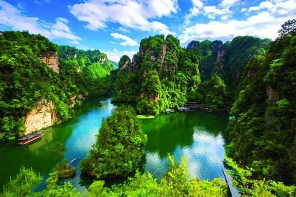 Phù Dung trấn hay Hồ Bảo Phong – Nên đi điểm nào? Khác nhau ra sao?
